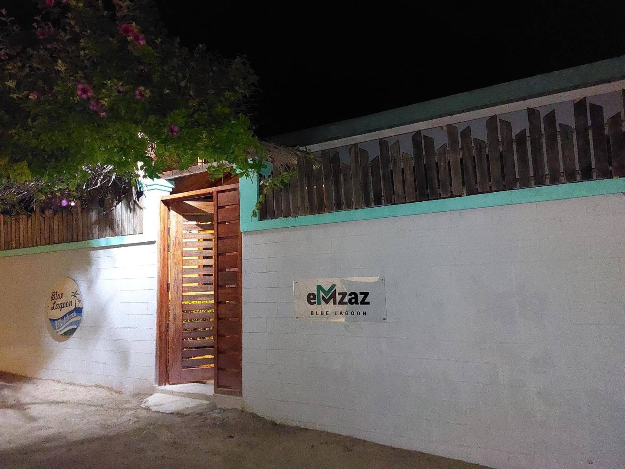 Emzaz Blue Lagoon Ugoofaaru Εξωτερικό φωτογραφία