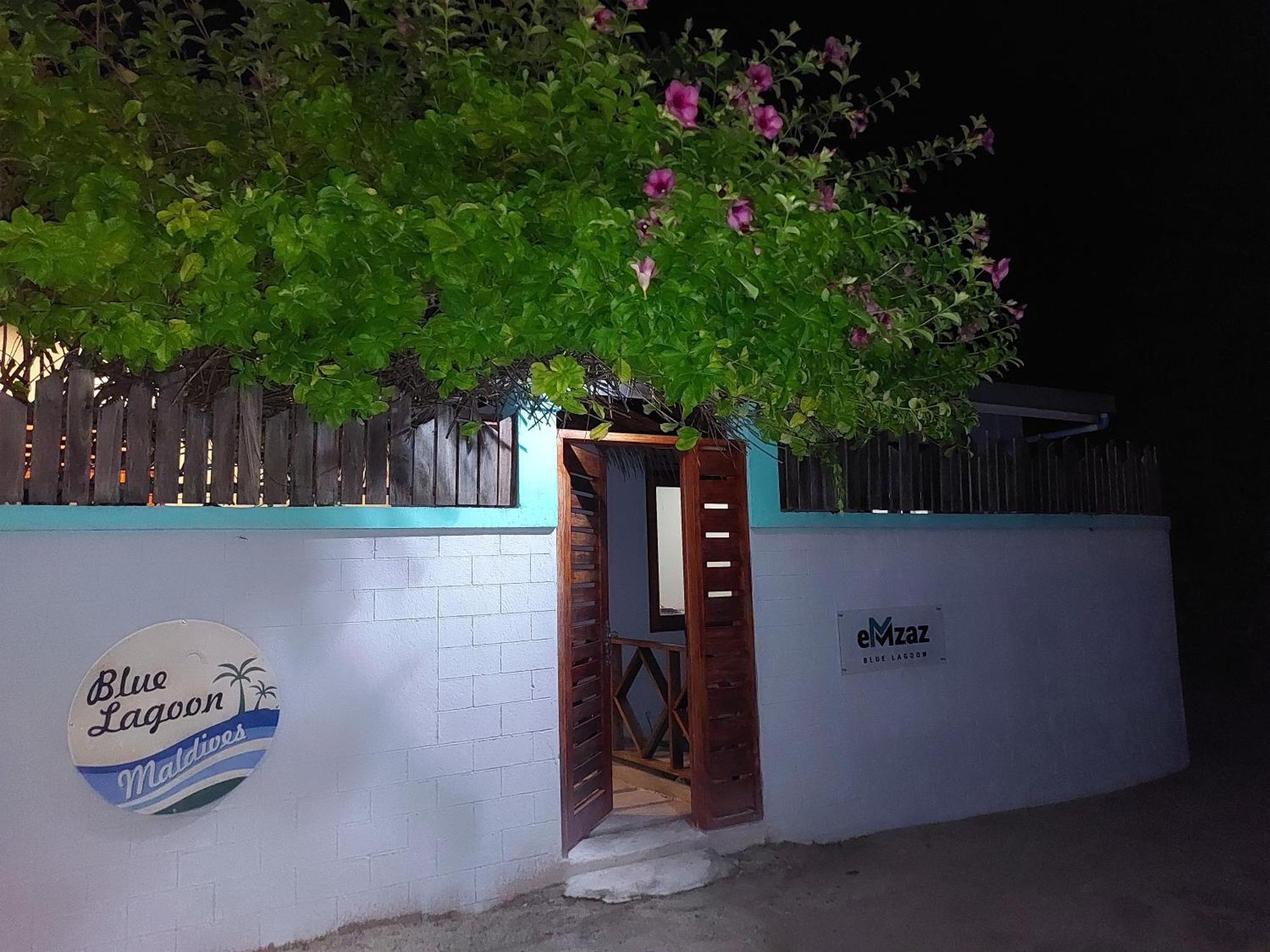 Emzaz Blue Lagoon Ugoofaaru Εξωτερικό φωτογραφία